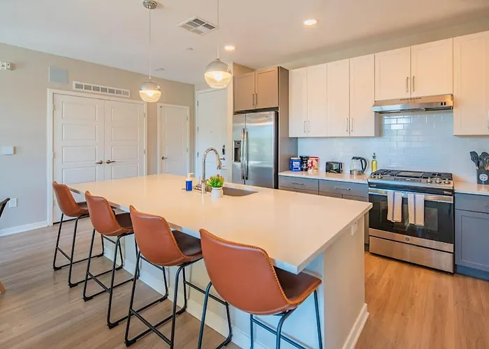 Apartament Quaint 2br Uptown Biltmore Gym Pool Parking Wd Phoenix