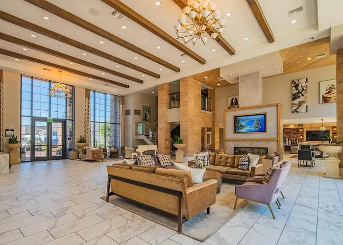 Apartment Quaint 2br Uptown Biltmore Gym Pool Parking Wd Phoenix