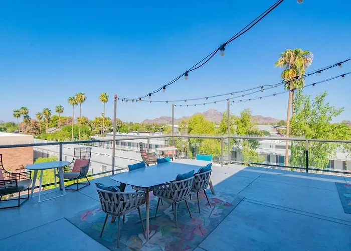 Quaint 2br Uptown Biltmore Gym Pool Parking Wd Phoenix